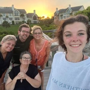 Meet your Posher, Nancy